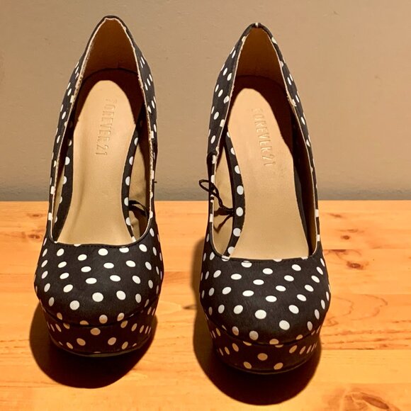 blue & white platform pumps, size 6 - Picture 2 of 5